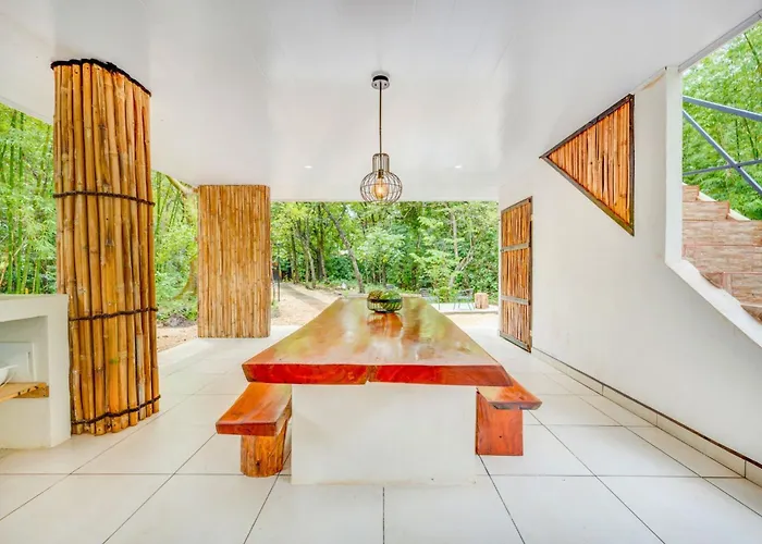 Couette-café Antema Secteur Tamarindo, Piscine, Yoga, Gym, Jungle Et Paix 4*